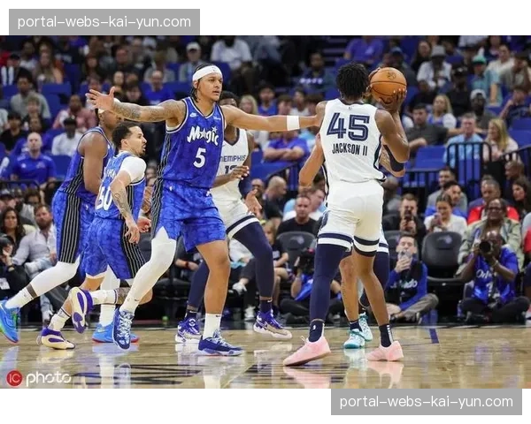 魔术7人上双送国王15连败，班凯罗30+5+6率队取胜